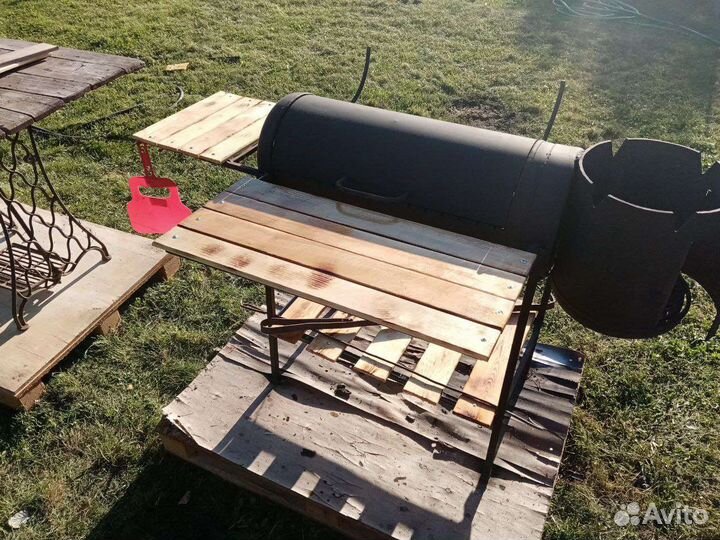 Мангал с крышкой