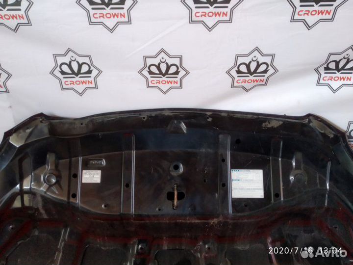 Капот Toyota Rav4 2010