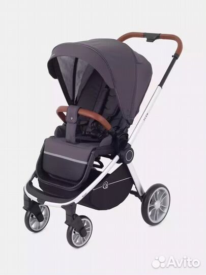 Коляска с реверсивным блоком