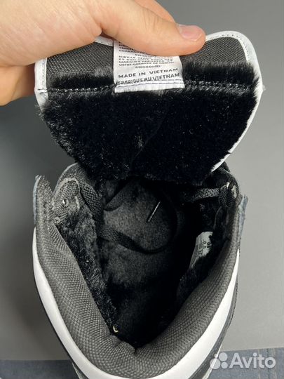 Зимние с Мехом Кроссовки Air Jordan 1 Black