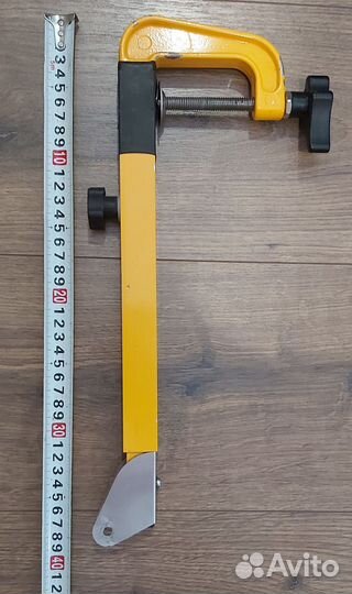 Держатель(крепеж)датчика эхолота