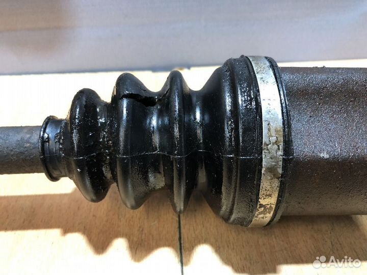 Привод правый (полуось) Ford Fusion