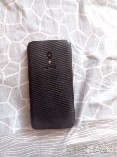 Alcatel U5 3G 4047D, 8 ГБ