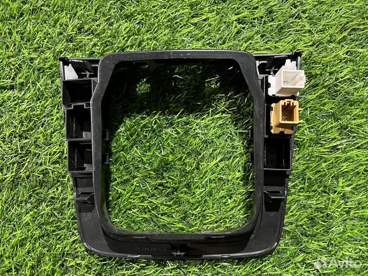 Накладка декоративная Volkswagen Passat (B6) VI