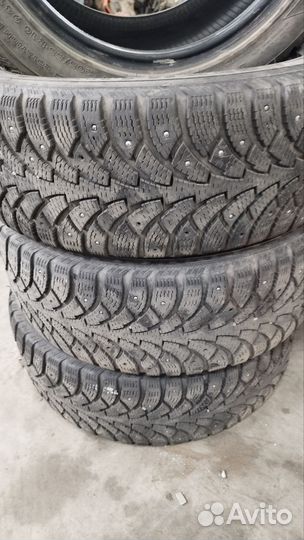 Maxxis ArcticTrekker NS3 235/65 R17