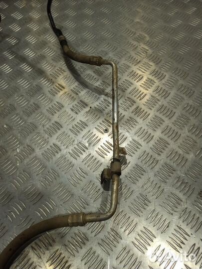 Трубка гур Renault Duster 2.0 2013