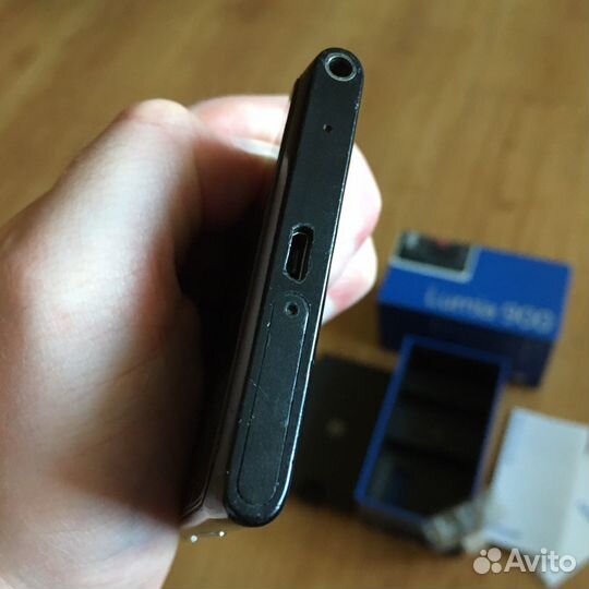 Nokia Lumia 900, 16 ГБ