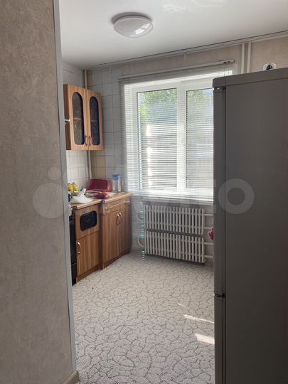 2-к. квартира, 48 м², 3/5 эт.