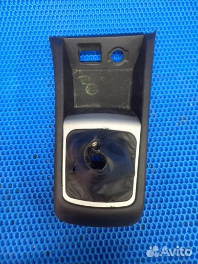 Центральная консоль Kia Ceed ED G4FC 2008