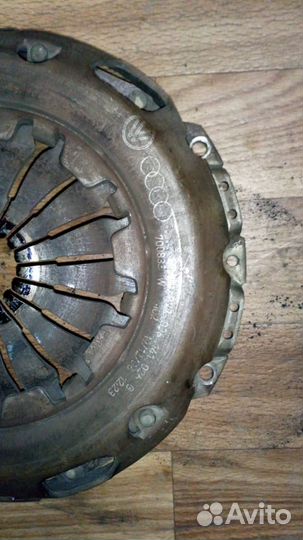 Корзина сцепления Volkswagen Golf 5