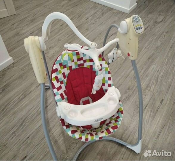 Детские электронные качели graco