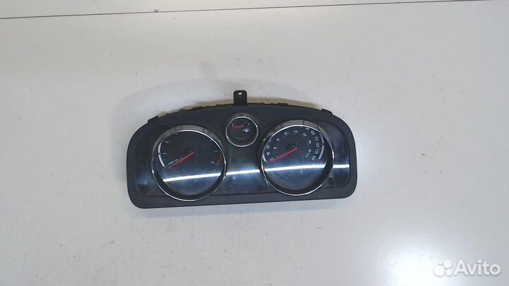 Щиток приборов Saturn VUE, 2008