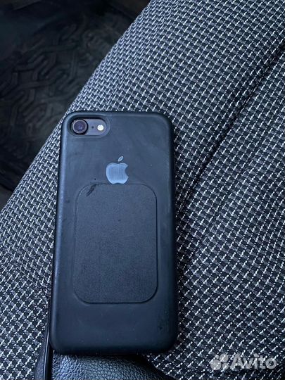 iPhone 7, 32 ГБ