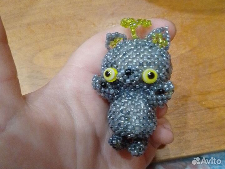 Фигурка из бисера