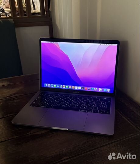 Отличный MacBook Pro 13, 2017, Core i5, 16GB, 512