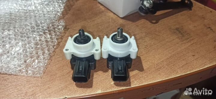 Датчик дорожного просвета Mitsubishi Pajero