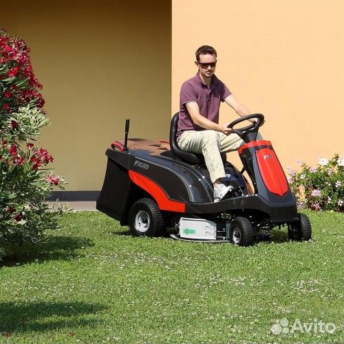 Трактор садовый efco zephyr 72/13 H 4 IN 1 газонок