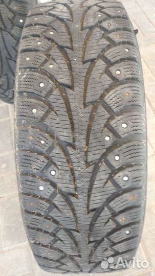 Hankook Winter I'Pike 215/60 R17