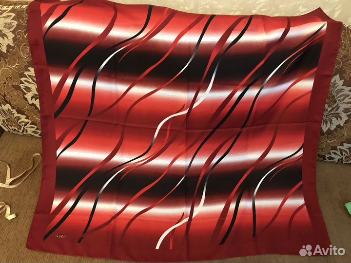 Нарядный платок