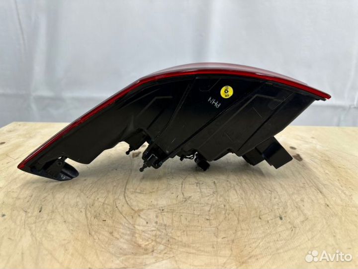 Стоп-сигнал задний левый Kia Carnival KA4 2020