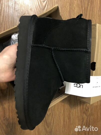 Ugg classic mini