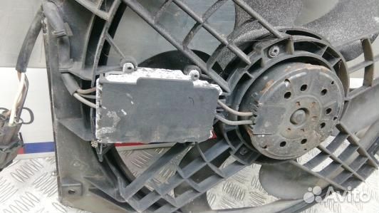 Вентилятор радиатора BMW 3 E46 (1BL03KE01)