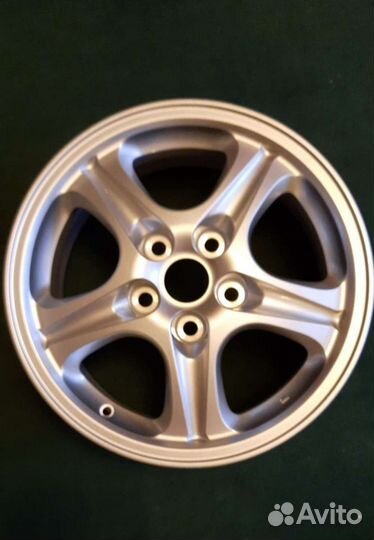 Диск литой оригинал Митсубиси Аутлендер 1