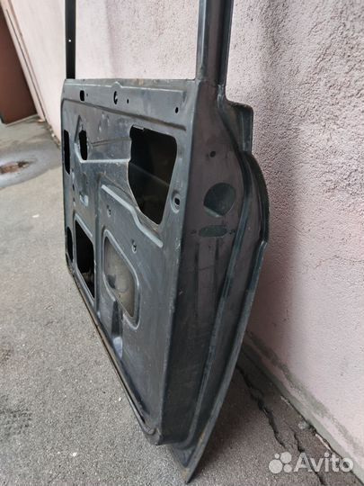 Дверь передняя правая на Москвич 408,412