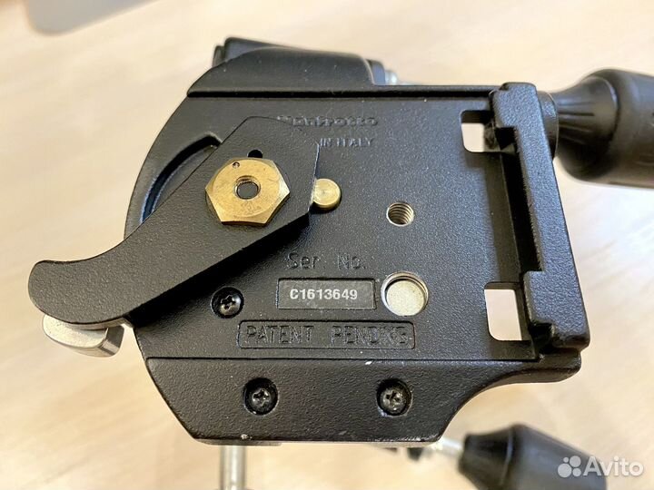 Штативная голова Manfrotto 808RC4