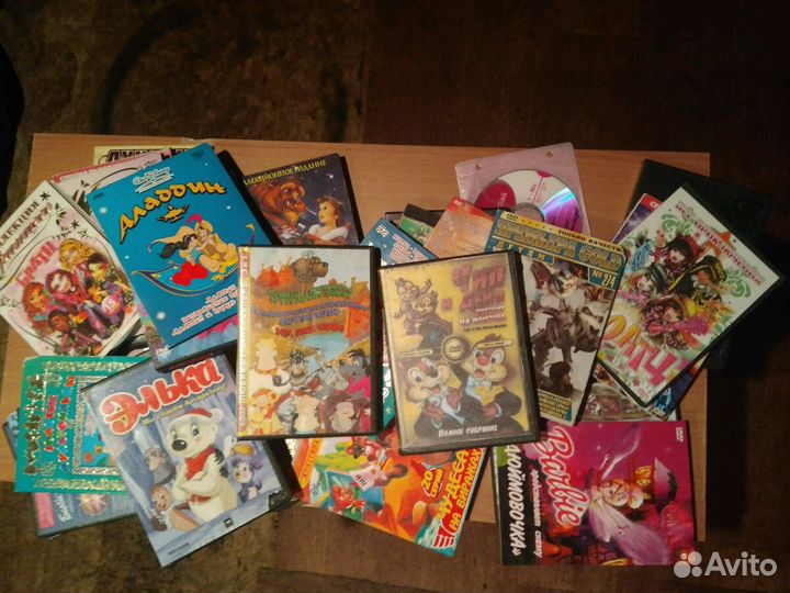 Продам диски с мультфильмами