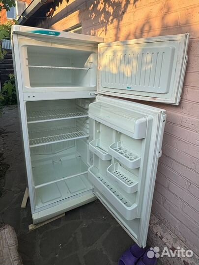 Холодильник стинол бу