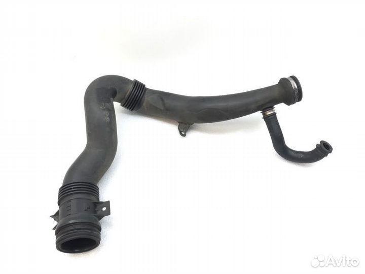 Патрубок воздушного фильтра Land Rover Discovery 3