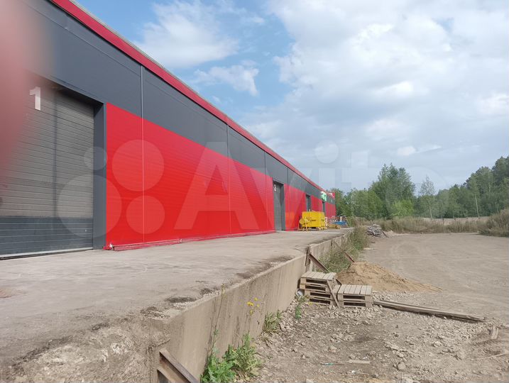 Склад с рампой, 350-777 м²