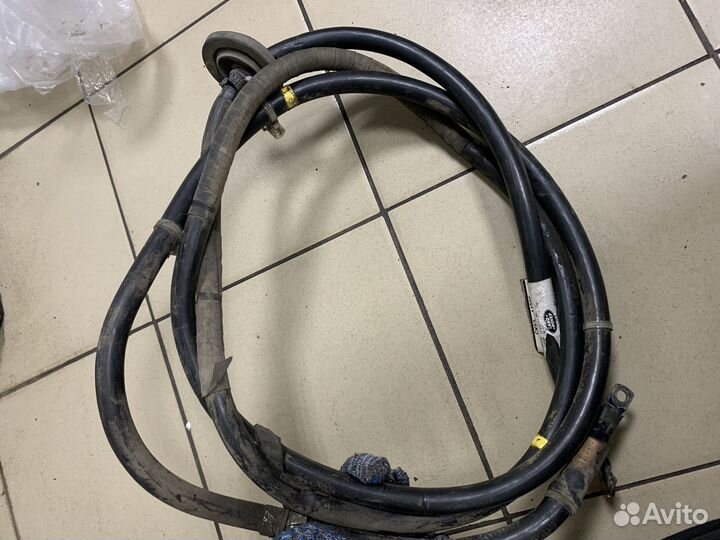 Провод LR046758