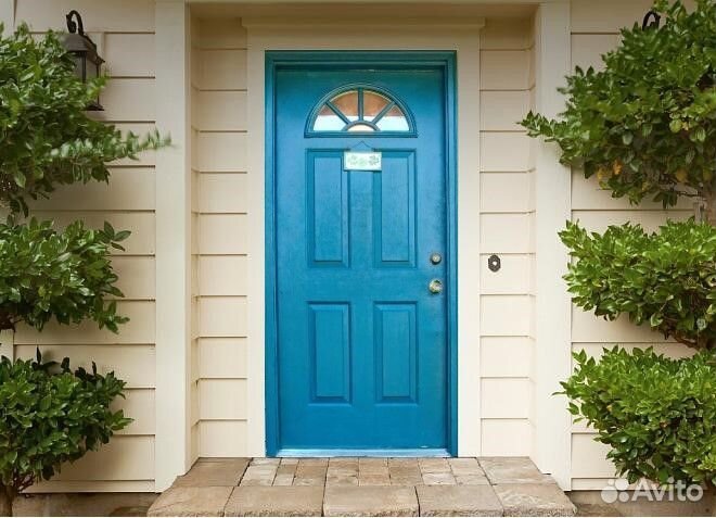 Двери входные тёплые с окном, массив. северlight