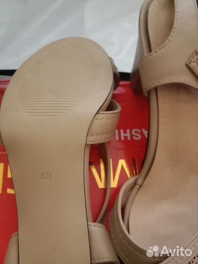 Босоножки женские 40 размер кожа новые