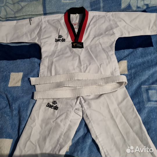 Кимоно для тхэквондо 120