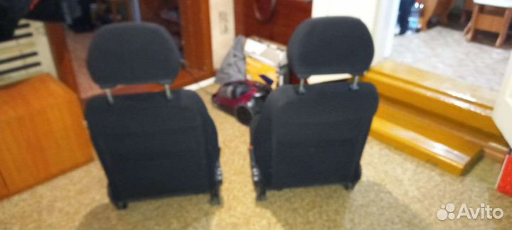 Передние сиденья LADA kalina 2