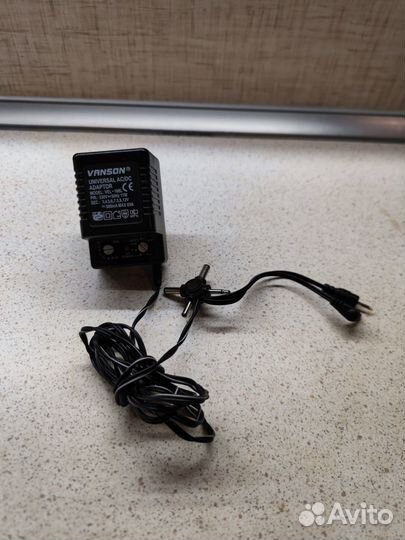 Блок питания универсальный Vanson VEL-168L