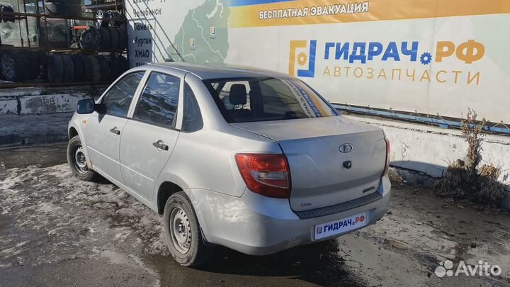 Повторитель на крыло LADA Granta 11180372601000