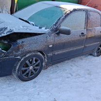 Mitsubishi Lancer 1.6 MT, 2006, битый, 265 000 км