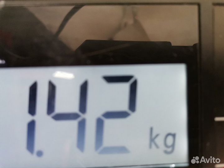 Стеклоподъемник электрический задний левый