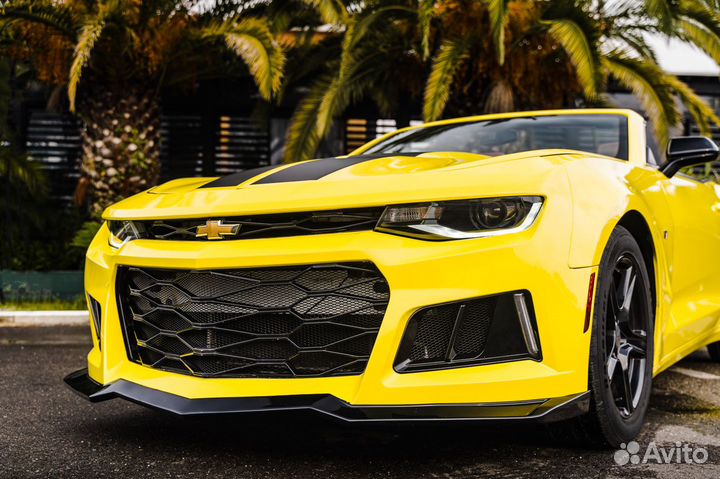 Аренда кабриолета Chevrolet Camaro Бамблби желтый