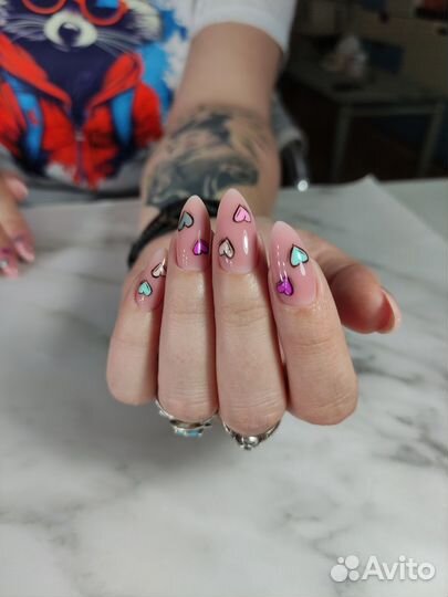 Маникюр на дому