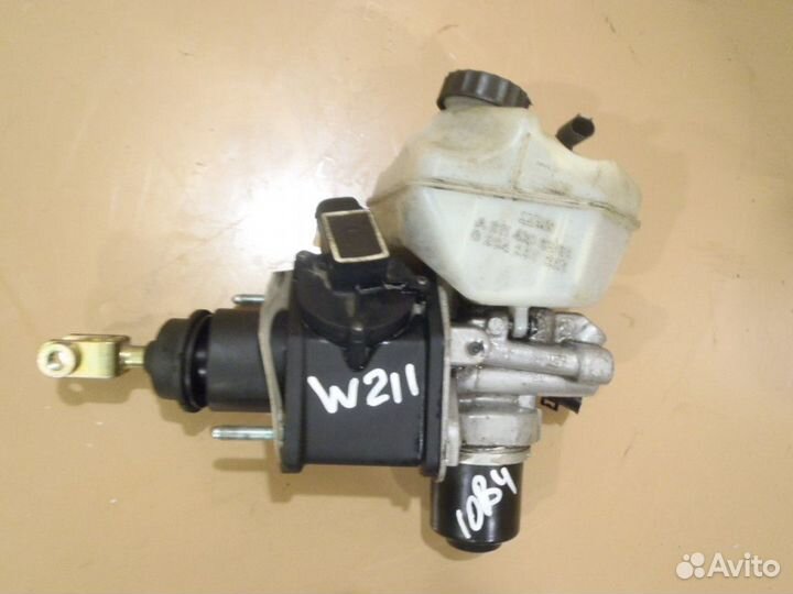 Цилиндр тормозной главный Mercedes-Benz E W211