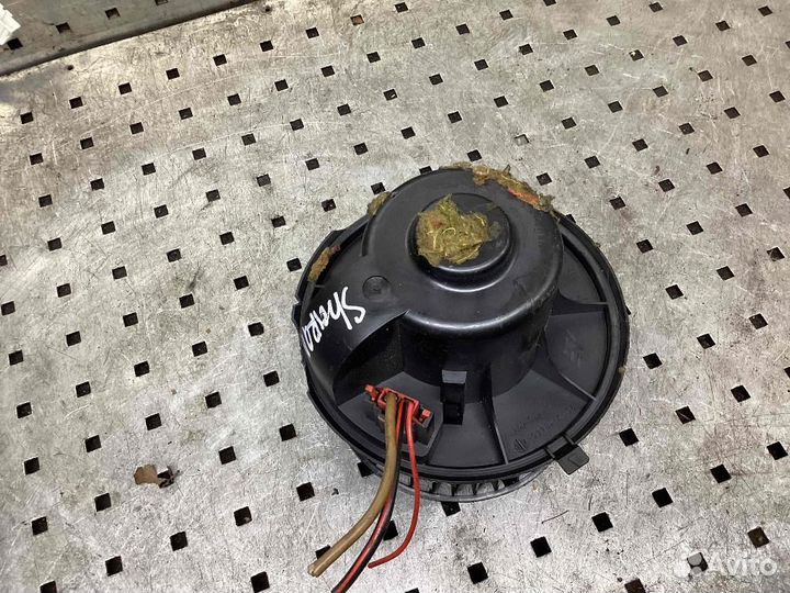 Моторчик печки Volkswagen Sharan