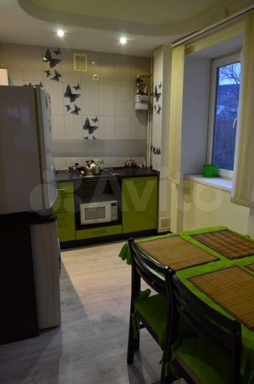 2-к. квартира, 43 м², 3/5 эт.