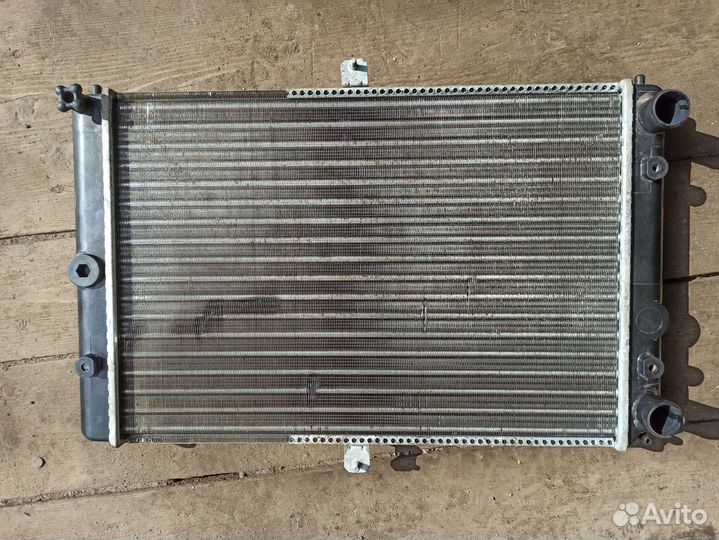 Радиатор охлаждения ваз 2115