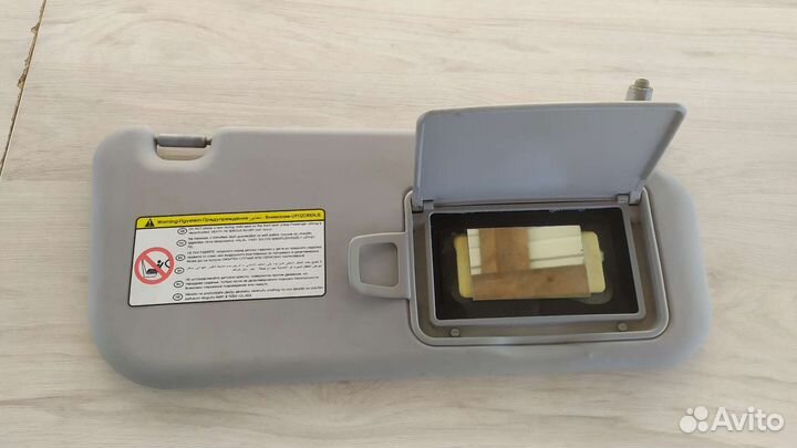 Козырек солнцезащитный на Kia Soul 1