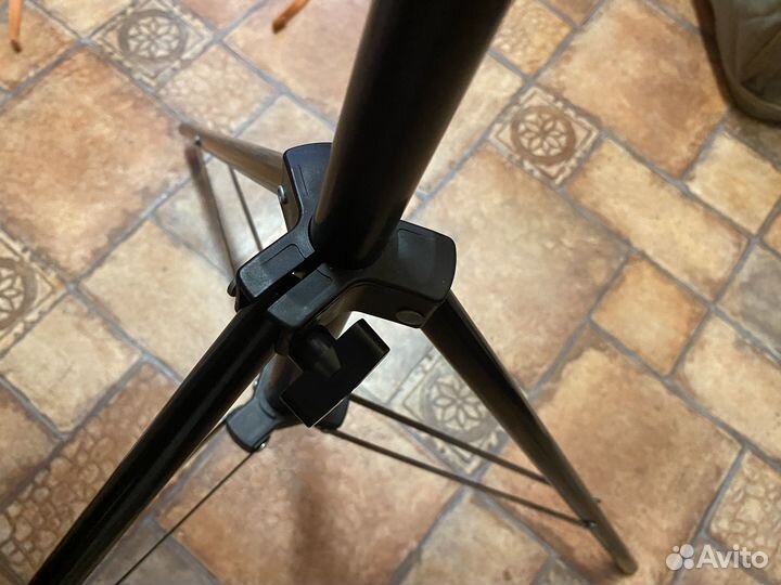 Штатив для телефона